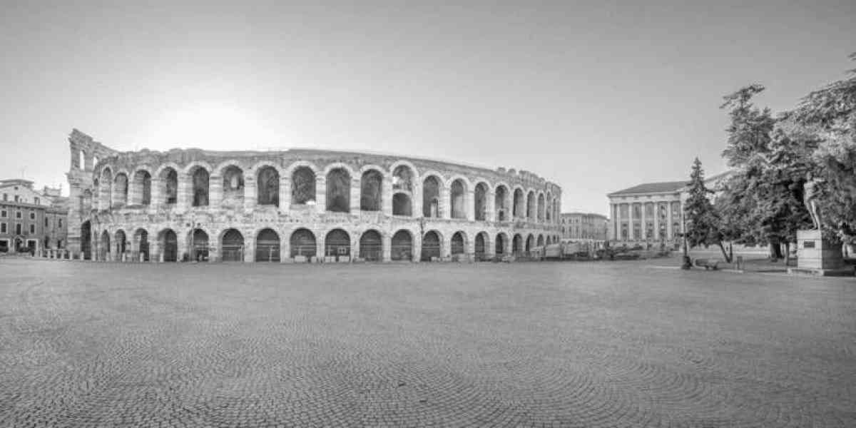 La città deserta: ve lo ricordate com'eravamo tre anni fa?