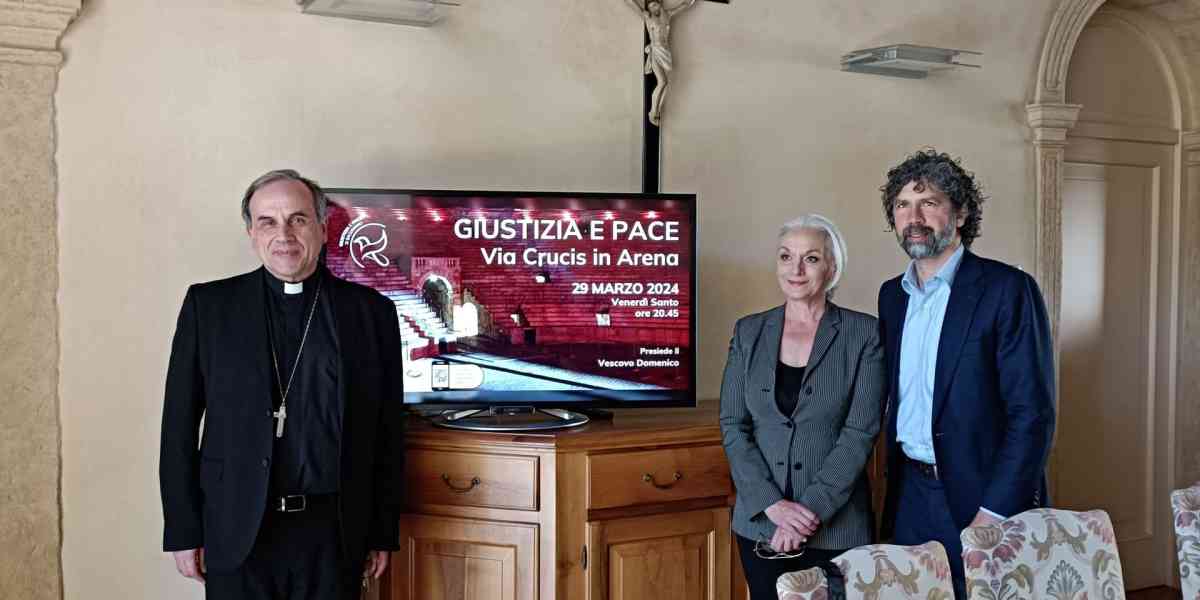 Presentata la Via Crucis in Arena