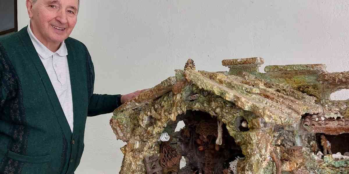 Il maestro dei presepi che da 75 anni costruisce Natività e insegna a farle