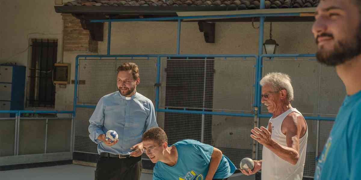 “Nelle nostre vite, ogni giorno”: uniamoci nel dono che è la Chiesa per tutti noi