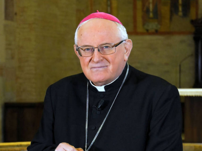 Virgilio, simbolo  della ragione,  guida Dante