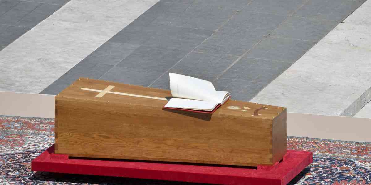 Funerali di Papa Francesco: 250mila persone in piazza