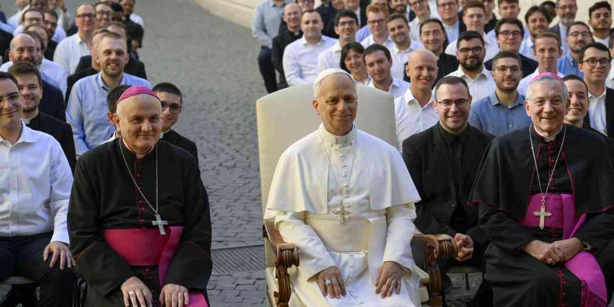Papa Leone XIV ai seminaristi: «Tenete fisso lo sguardo su Gesù»