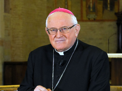 Biondo era e bello e di gentile aspetto: Manfredi