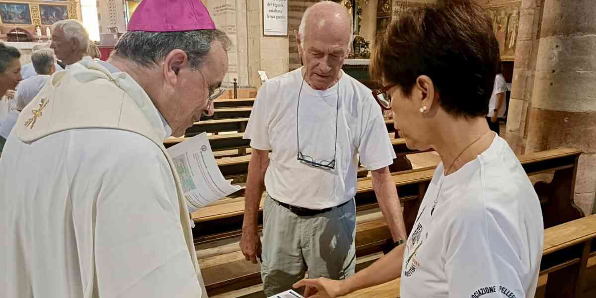 A piedi da San Zeno fino alla Porta Santa di San Pietro