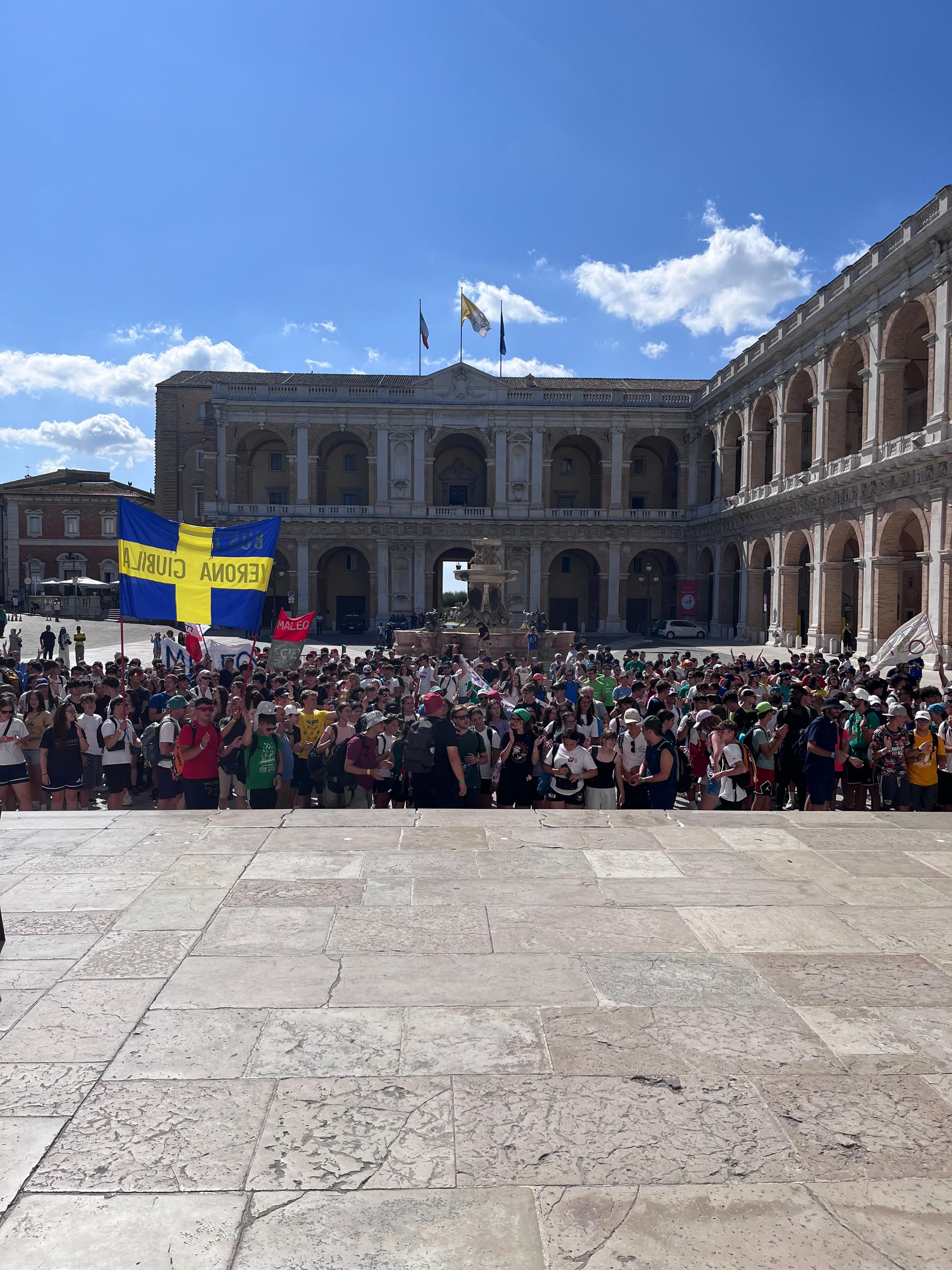 Il gruppo dei 17enni a Loret