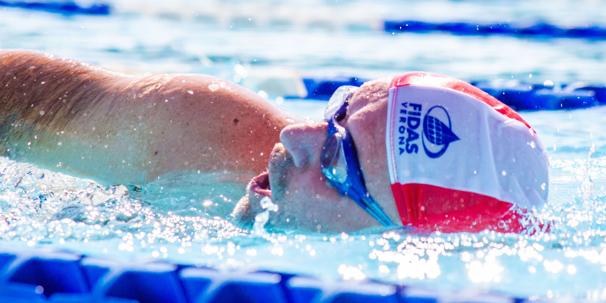 Torna la staffetta di nuoto "24 ore del donatore" Fidas