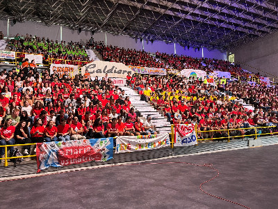 Un Meeting speciale con 4.000 adolescenti al palasport