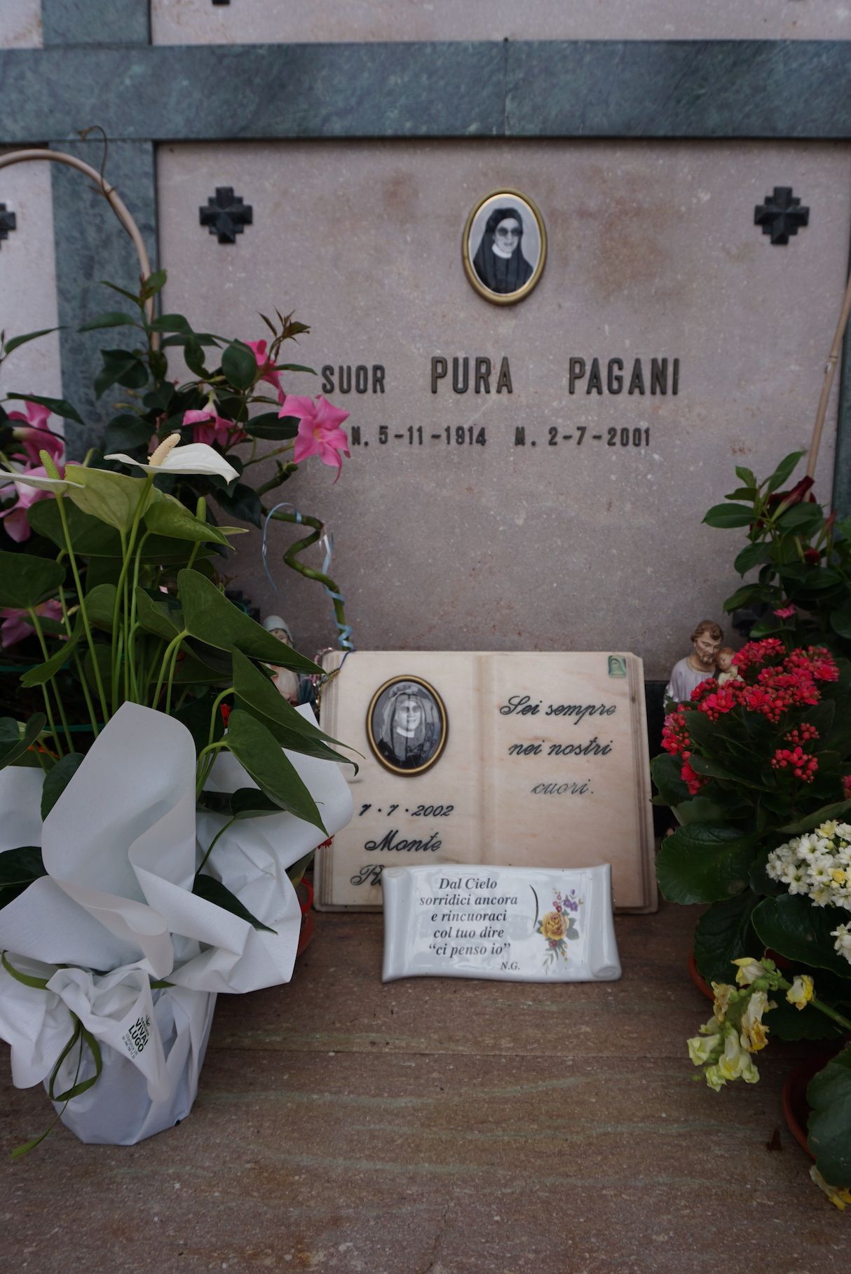 La tomba della Serva di Dio suor Pura Pagani
