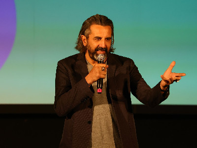 Il "rocker contadino" Omar Pedrini a Verona con Hostaria