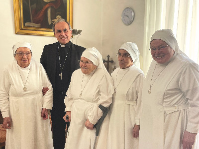 Alla Casa del clero da cento anni operano le suore del Nascimbeni