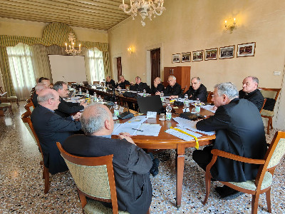L'invito al voto dei vescovi del Veneto