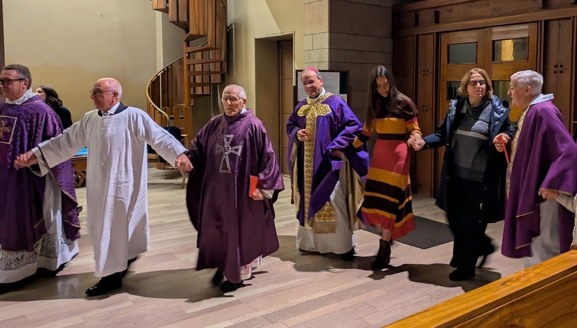Nella parrocchia di San Pietro Apostolo una Messa ha celebrato la ...