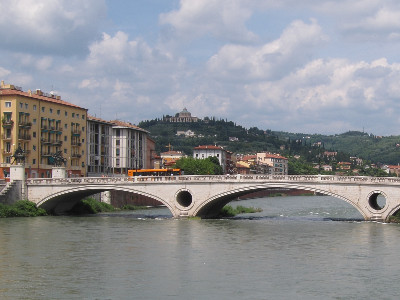 I 100 anni del ponte che celebrò la Vittoria