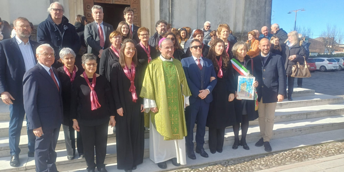Parrocchia e schola cantorum in festa nel nome di don Tosi
