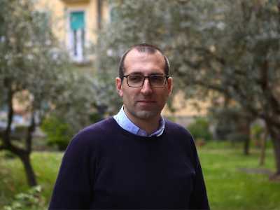 Un calcio al calcio senza storie