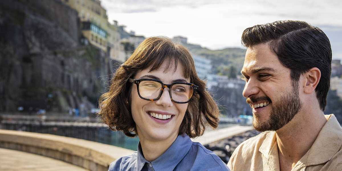 La notaio innamorata in cerca di fragili equilibri personali e professionali