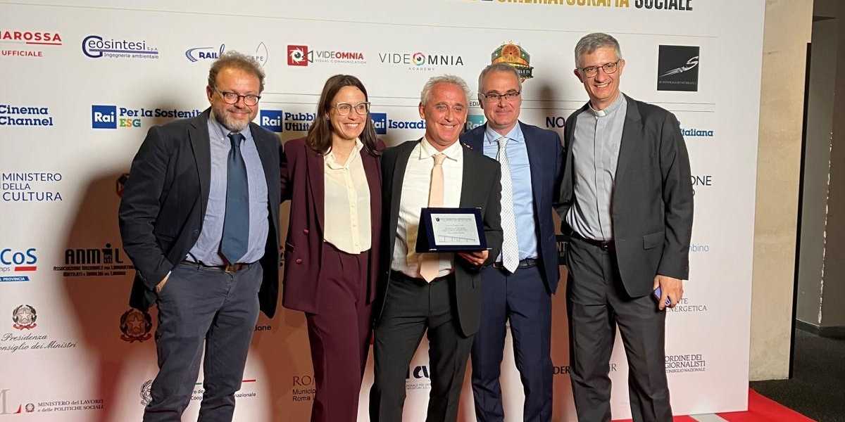 Il premio “Sorriso per l’impegno sociale” a un video su una missione del Don Calabria
